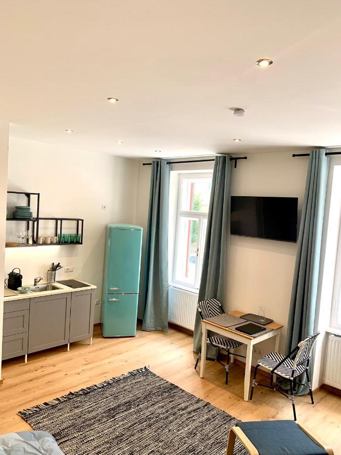 Vintage Chic Studio - By Nahuen Suites Graz Exteriör bild
